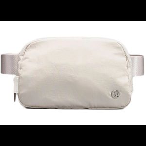 lululemon belt bag-white opal